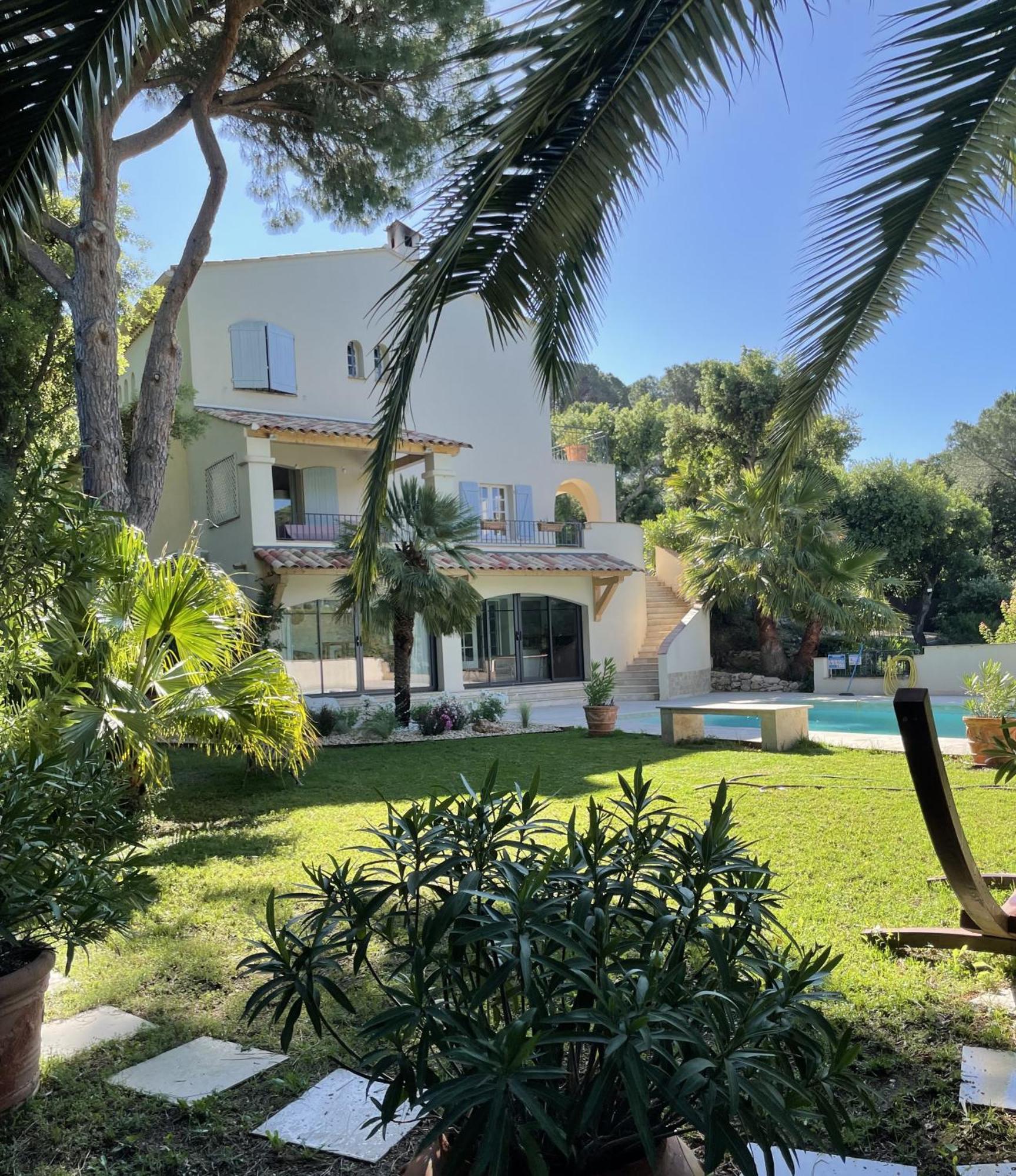 Hotel La Beluga Sainte-Maxime Zewnętrze zdjęcie