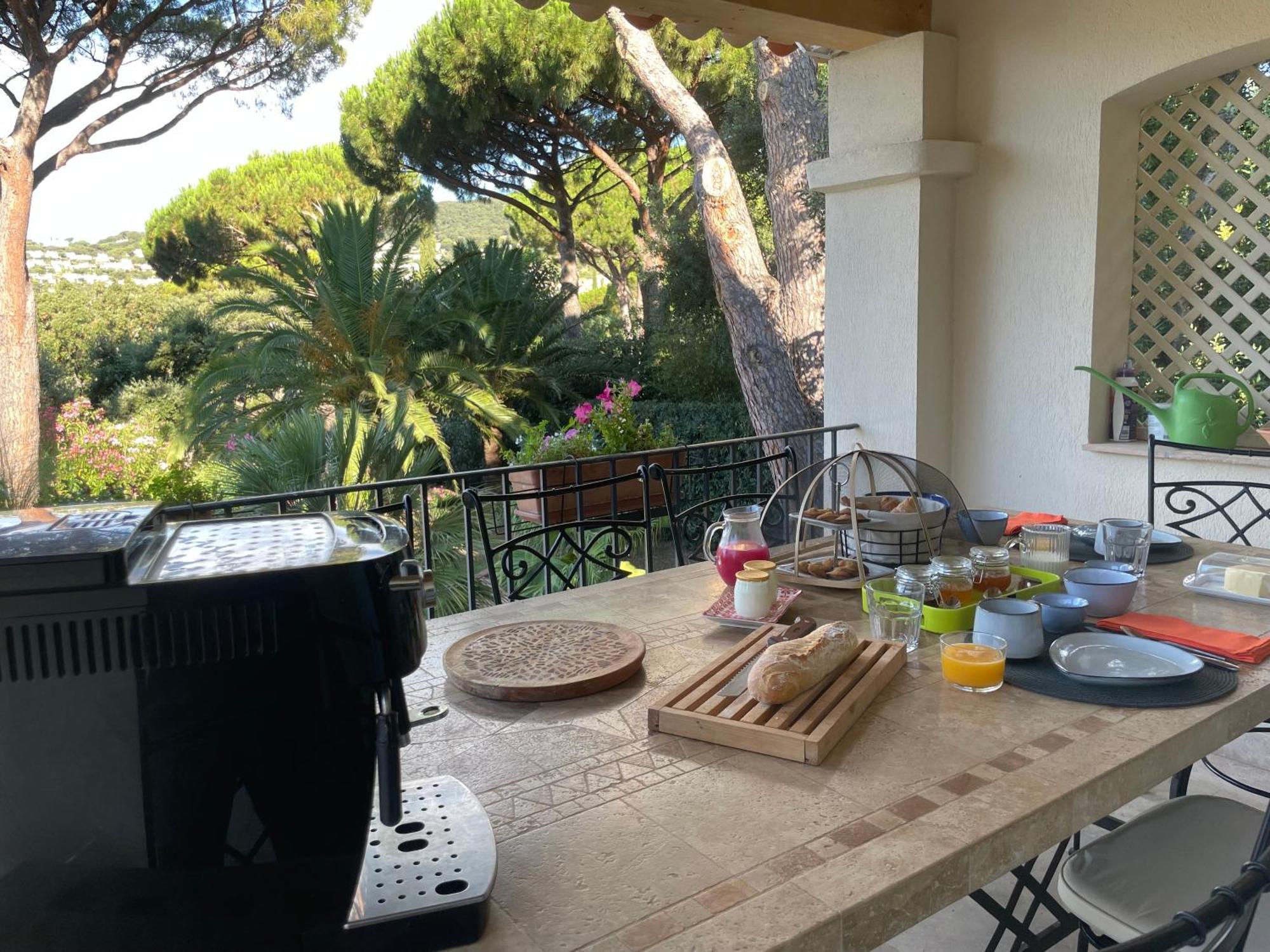 Hotel La Beluga Sainte-Maxime Zewnętrze zdjęcie
